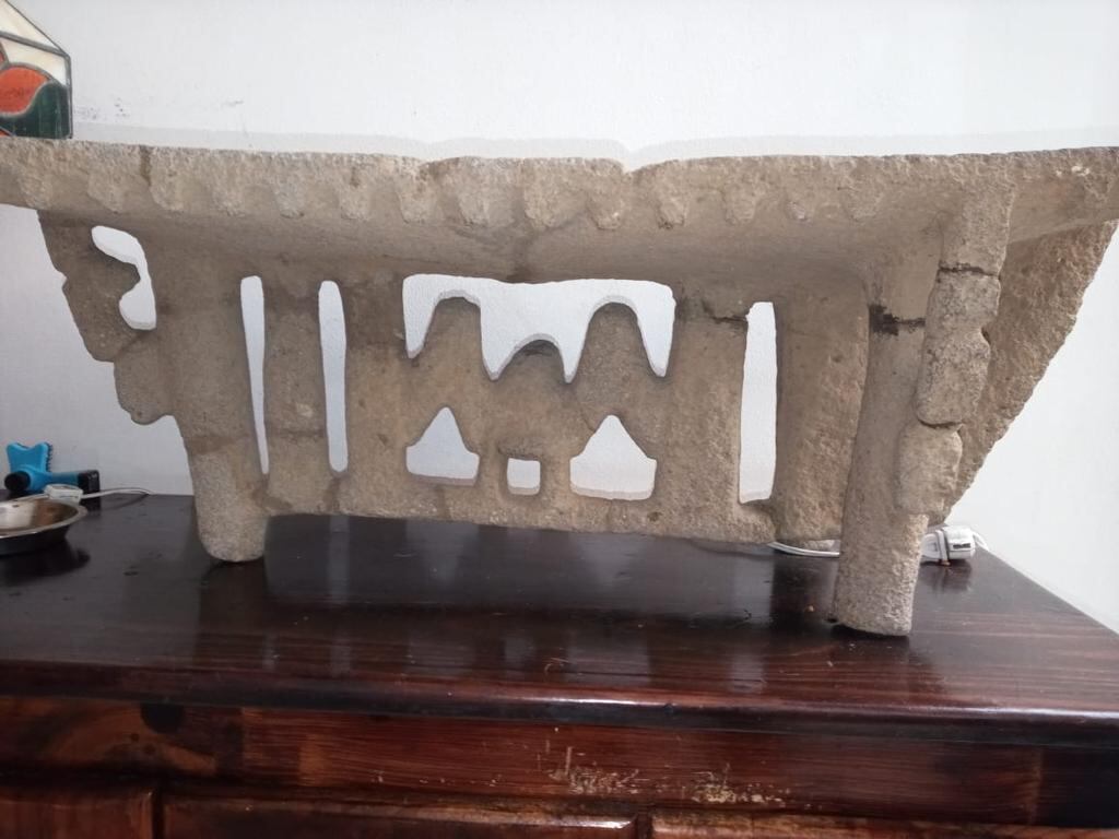 Allanamientos sección anticorrupción a liceo en San Juan de Tibás. Foto OIJ.