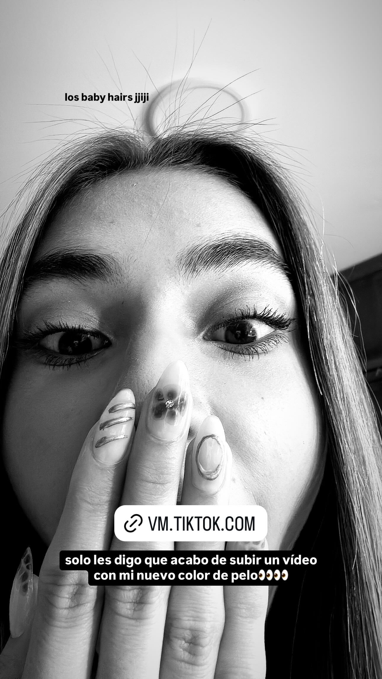 Kianny “Kiki” Berry se hizo un atrevido regalo que presumió este jueves a dos días de celebrar sus 22 añitos.