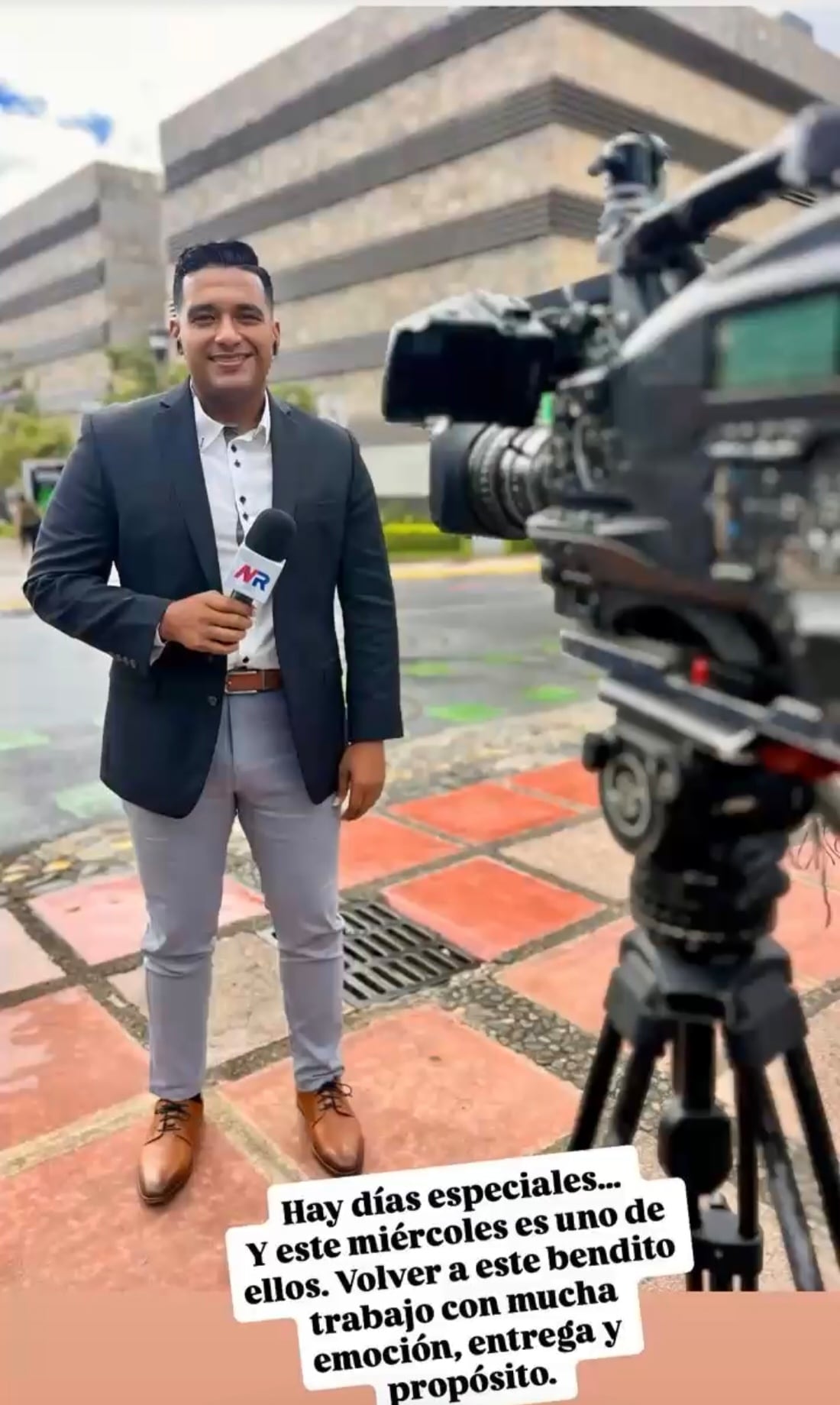 Gustavo Díaz y Dudly Lynch, periodistas