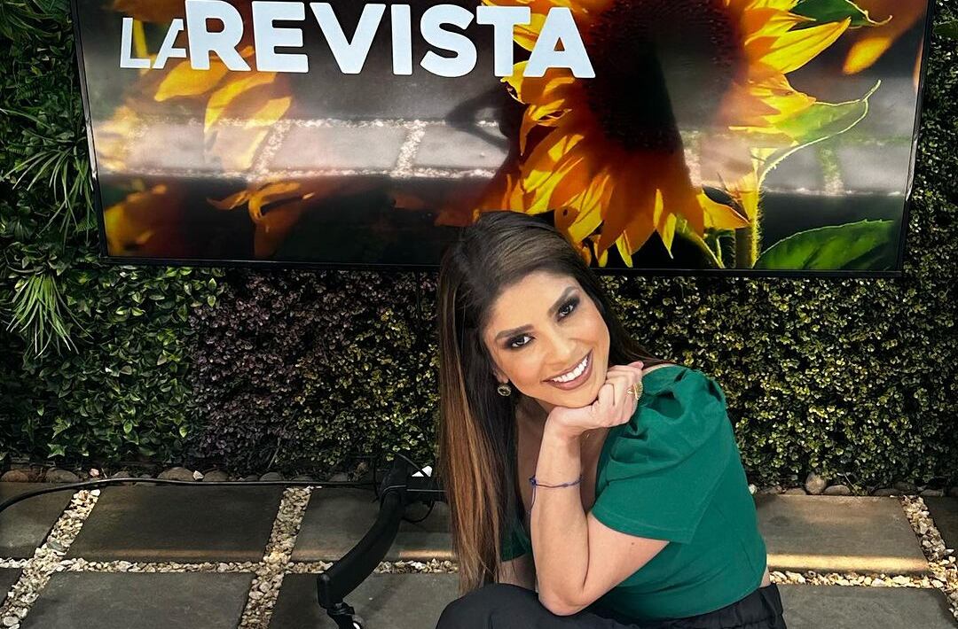 Periodista Paula Brenes, de canal 8 de Multimedios.