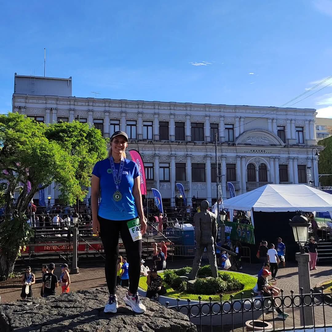 Sheyla Paniagua, de 28 años, trabaja en el noticiero de canal 6 desde hace casi tres meses