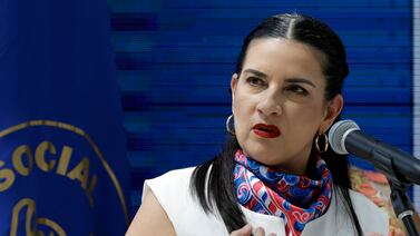 Marta Esquivel, presidenta de la Caja, recibía más de salario de forma ilegal y no va a creer el impresionante monto