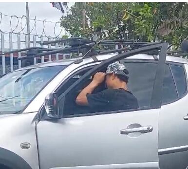 Un hombre fue asesinado afuera de una escuela en San Sebastián