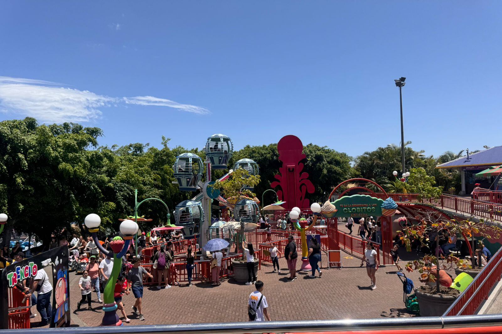 Parque Diversiones responde por las filas y envía consejos para el cierre de vacaciones.