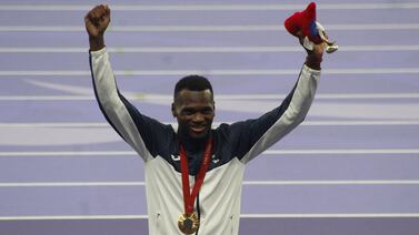 Sherman Guity recibió un regalo muy especial de parte de atletas muy destacadas