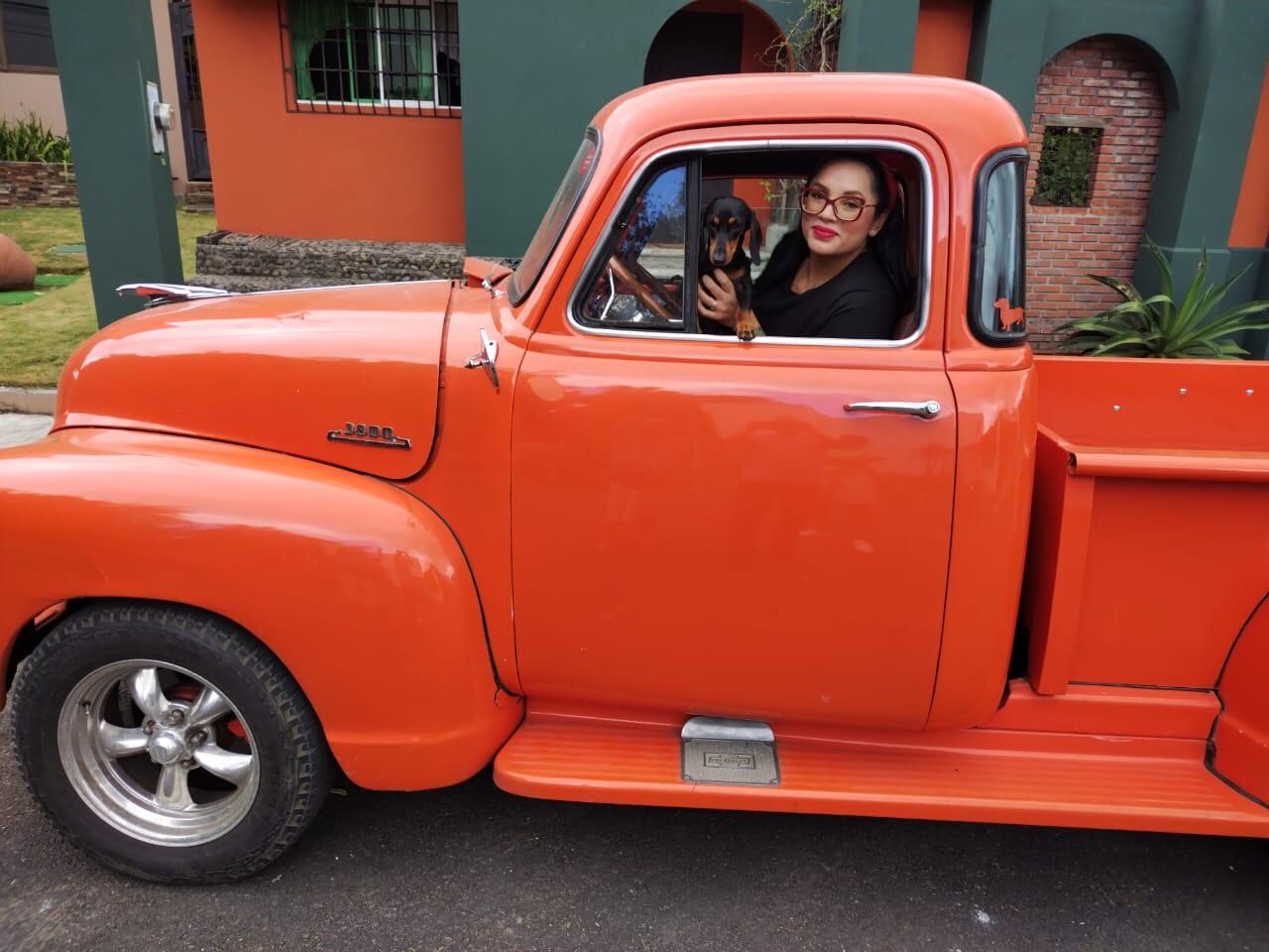 Chevrolet 1954, Advance Desing, chuzo de la semana, Ruth Chavarría