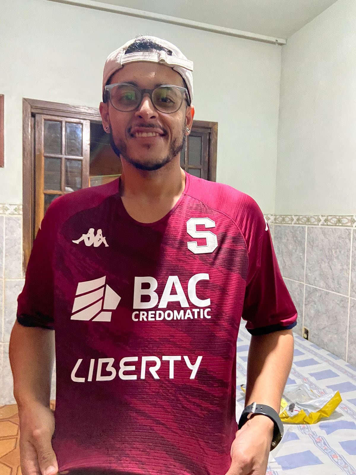 Brandon Souza vive en Río de Janeiro, Brasil y desde hace 3 años es seguidor del Deportivo Saprissa. Cortesía.