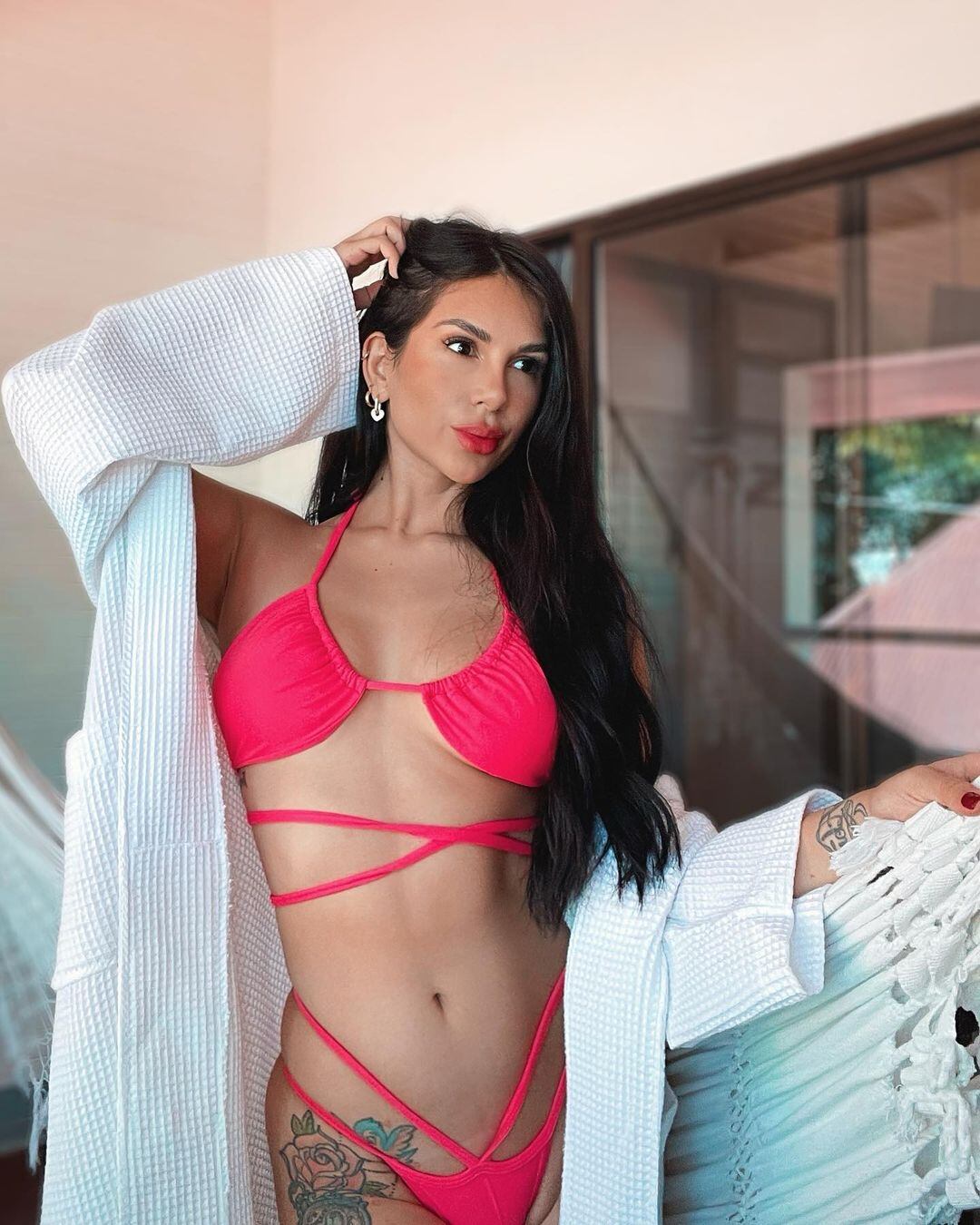 Valeria Sibaja, cantante costarricense