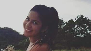 Familiares y amigos hacen hasta lo imposible para dar con mujer desaparecida