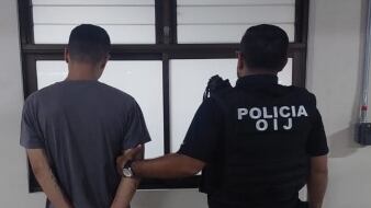 Un joven fue detenido como sospechoso de asaltar a un estudiante