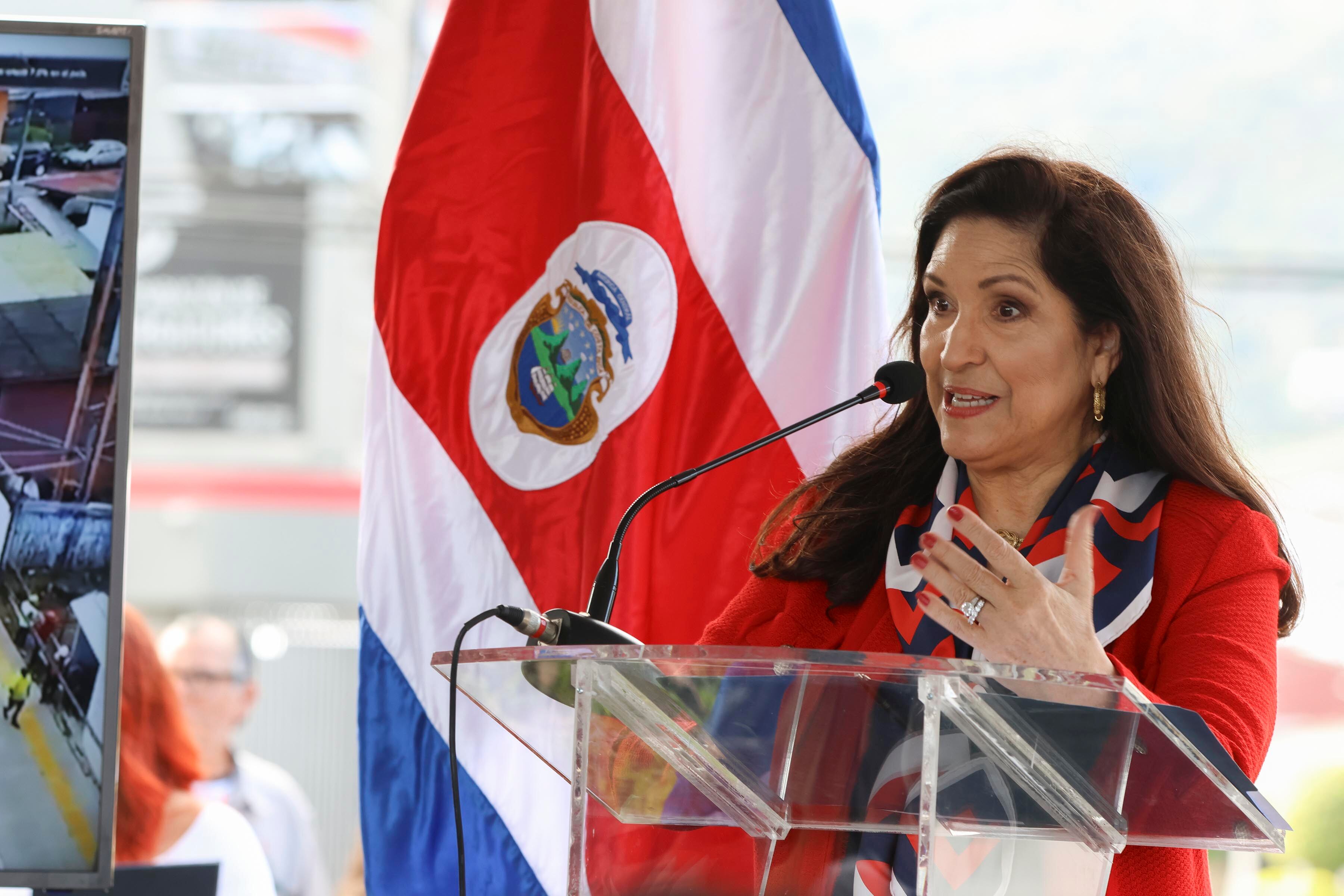 Inauguración rotonda Hatillo 3 y 4