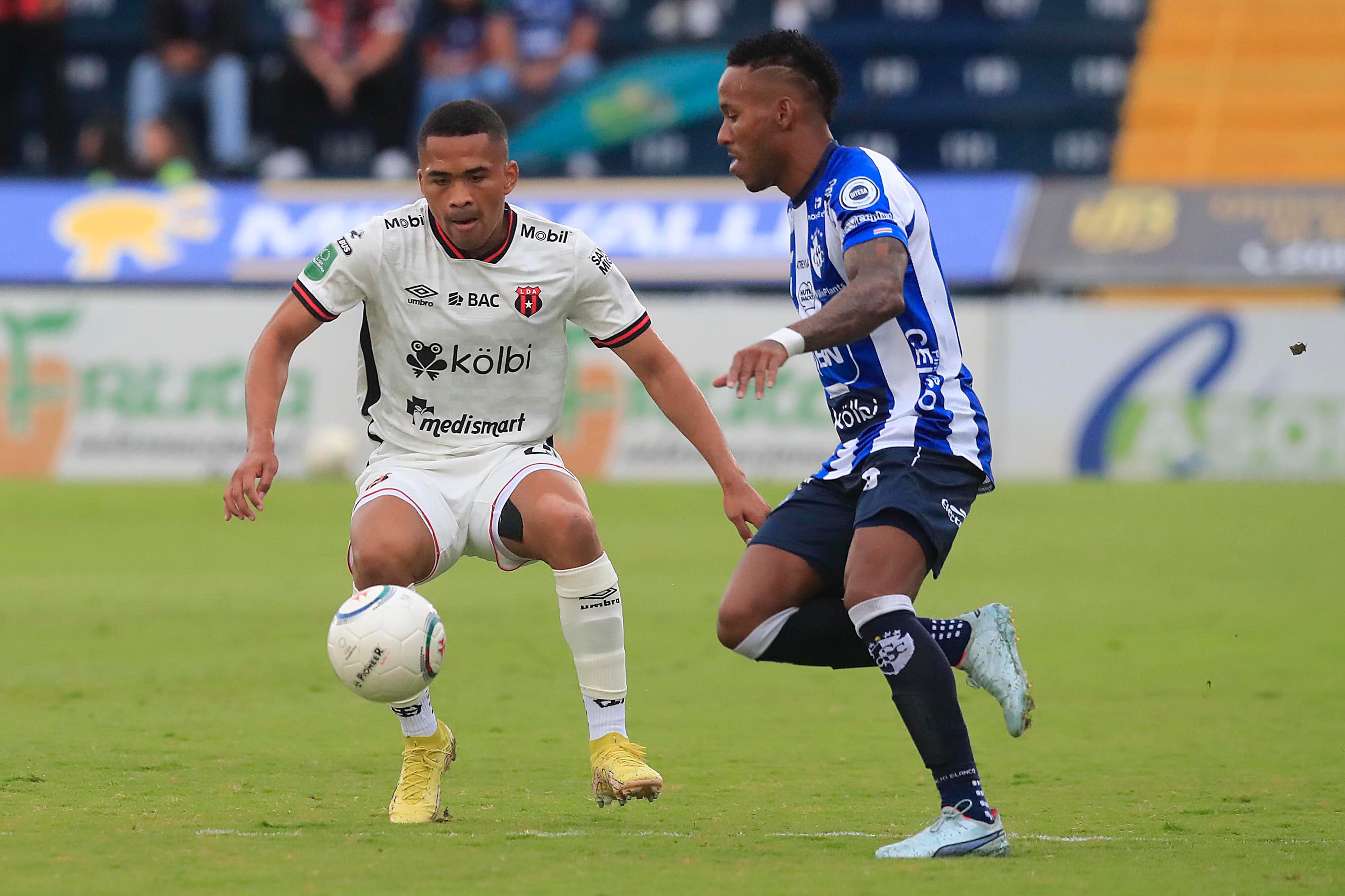 06/04/2024 Estadio Fello Meza, Cartago. El Club Sport Cartaginés recibió a la Liga Deportiva Alajuelense, en partido de la jornada 16, Torneo de Clausura, Copa Promérica 2024. Foto: Rafael Pacheco Granados