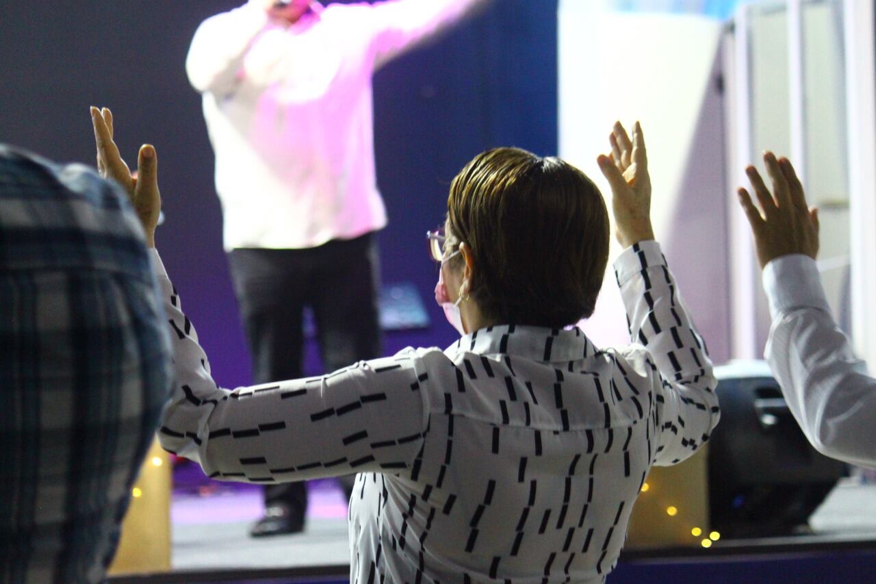 La Conferencia Episcopal de Costa Rica y la Federación Alianza Evangélica Costarricense (FAEC), le aclaran a todos sus feligreses que para ir a misa o al culto, en cualquier parte del país, no se necesitará el código QR