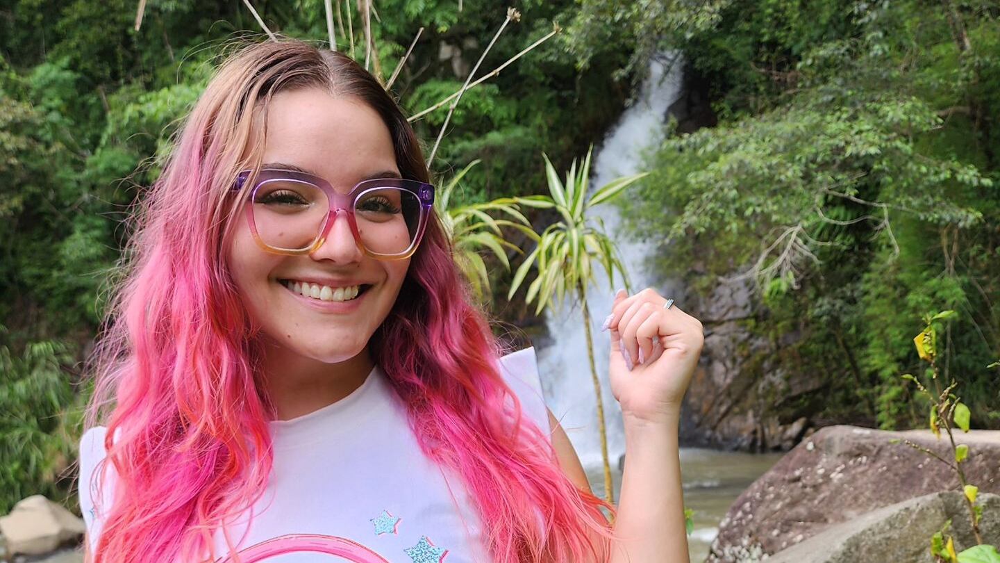 Influencer venezolana que vive en Tiquicia imitó acento tico y así le fue.