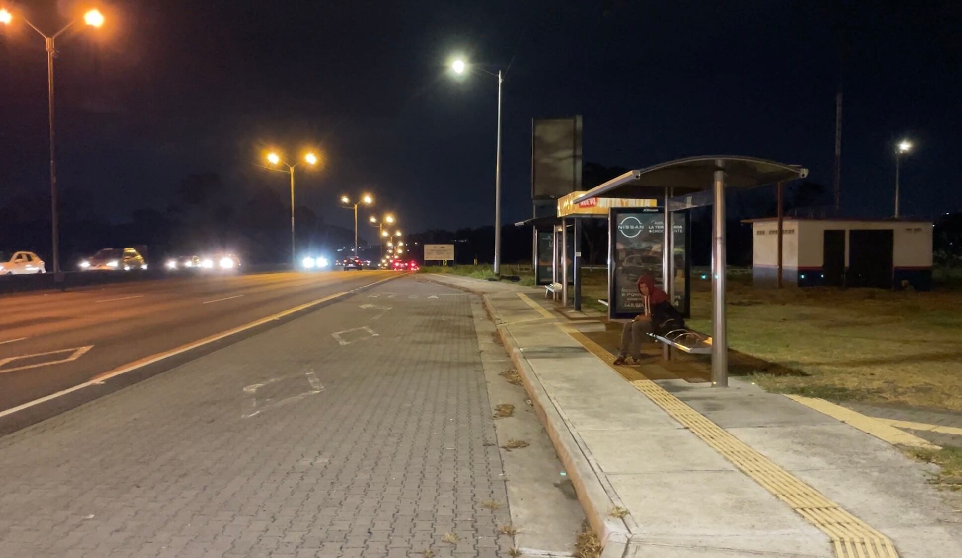 Si viene desde San José, esta es la parada donde se tiene que bajar, está después de la salida a Barreal.