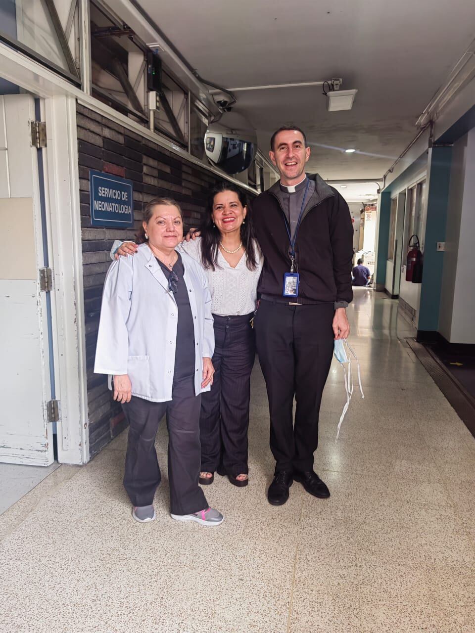 El papa León XIV bendecirá, el 15 de diciembre del 2025, un pesebre llamado Gaudium (Gozo) de la artista sacra costarricense Paula Sáenz el cual se exhibirá en el aula Paulo VI del Vaticano