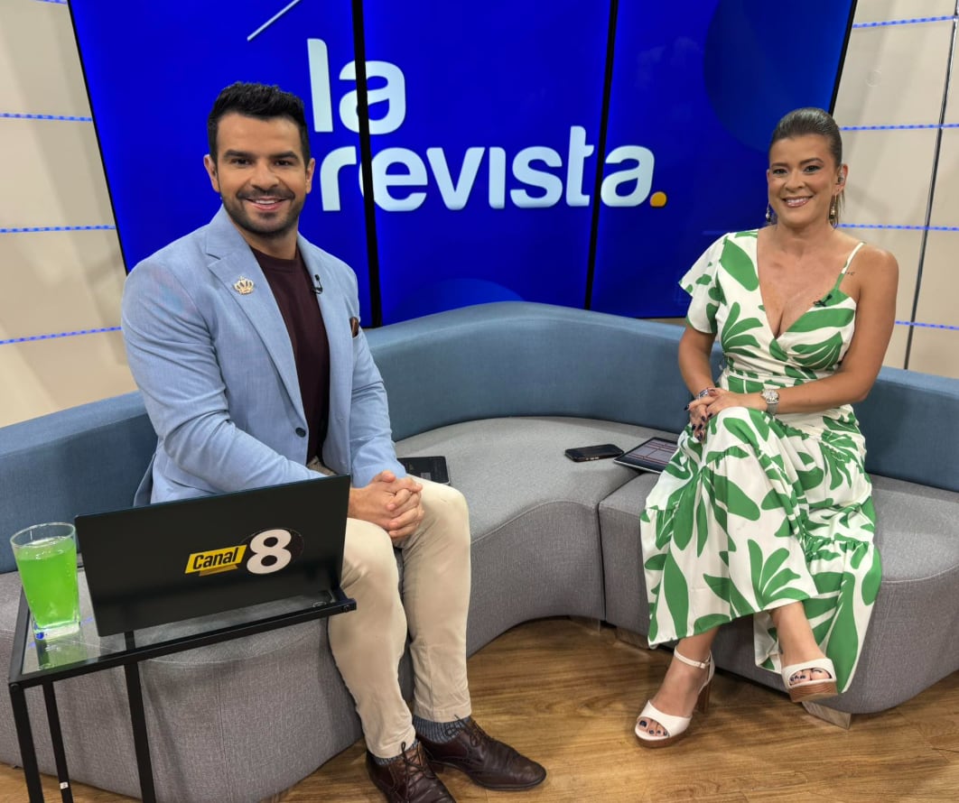 Sergio González, La Revista, canal 8