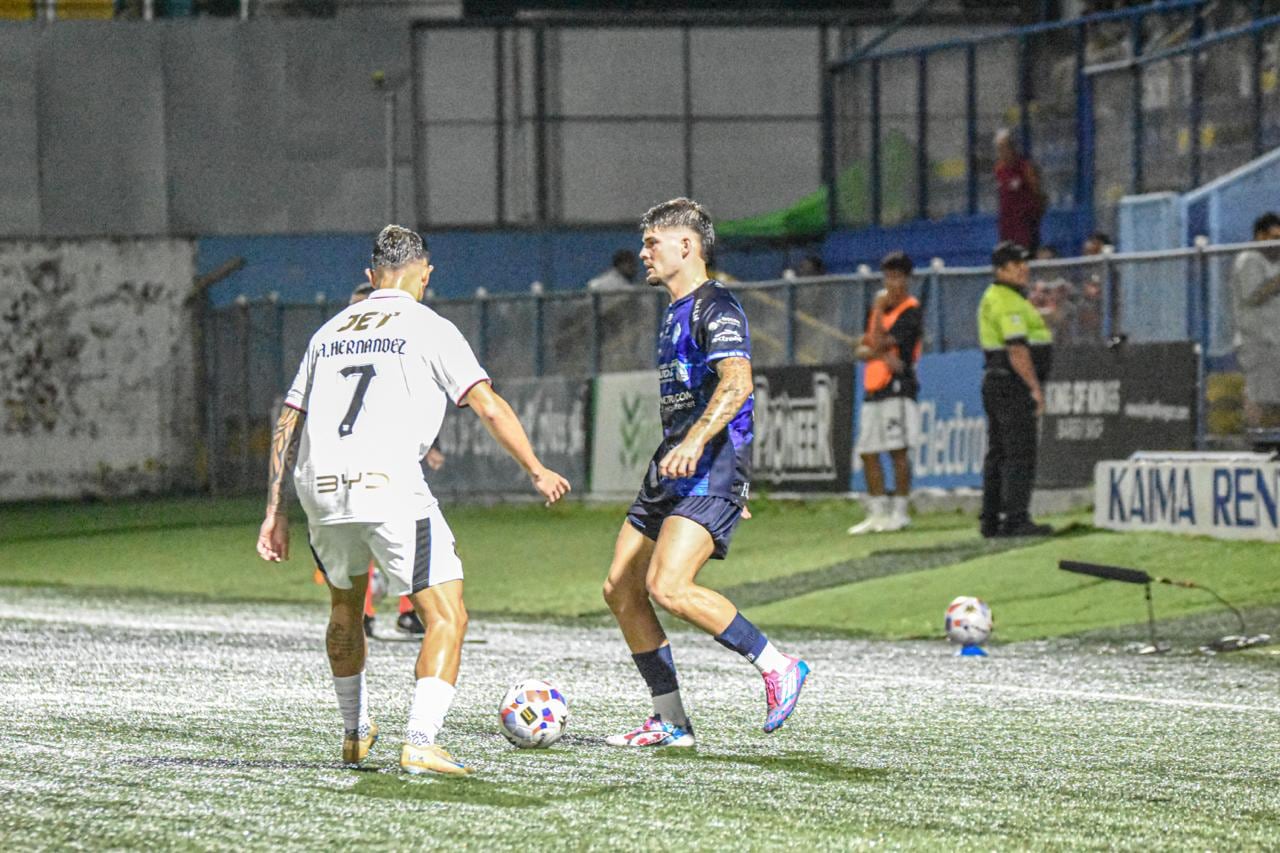 Elian Quesada anotó este sábado ante Alajuelense.
