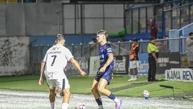 ¡Insólito! Elián Quesada anotó ante Alajuelense su primer gol como profesional y esto hizo el jugador