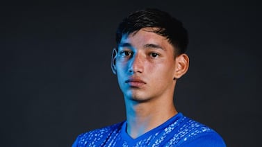 Joseth Peraza empieza a cumplir su sueño, ya fue presentando en Hungría