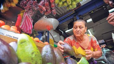 El empleo informal creció como la espuma en un año en Costa Rica