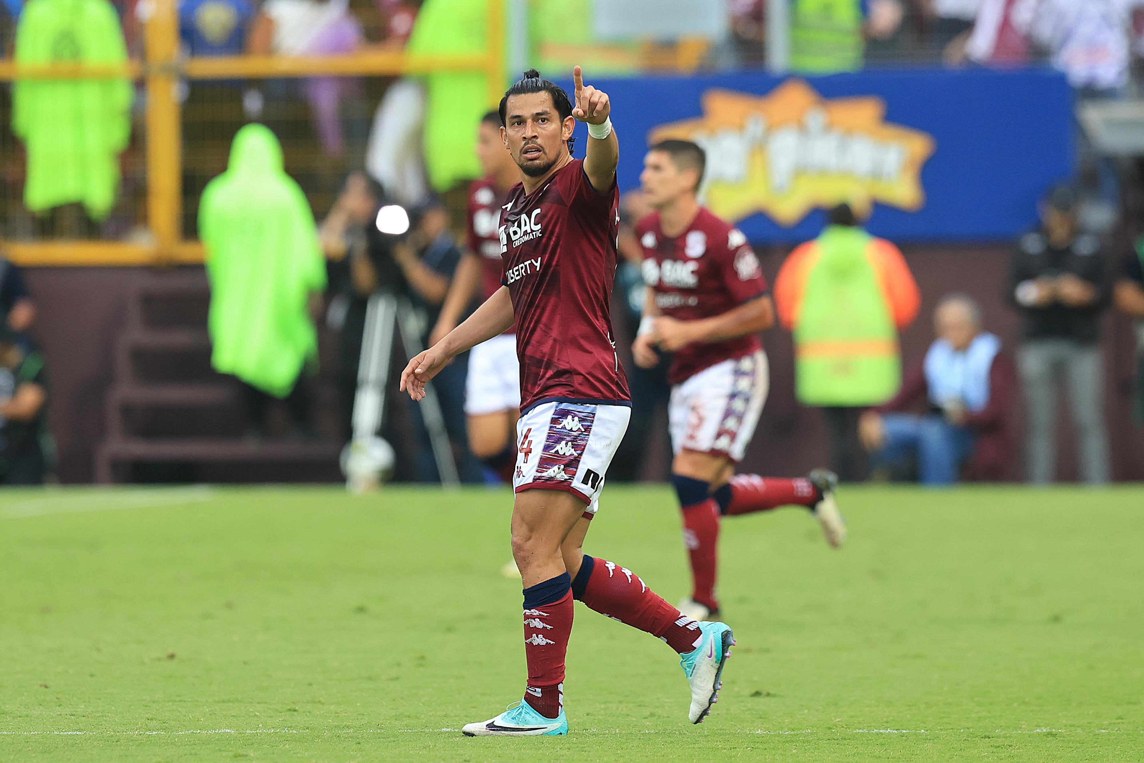 26/05/2024      Estadio Ricardo Saprissa, Tibás. El Deportivo Saprissa recibió a la Liga Deportiva Alajuelense, en el partido de vuelta de la Final de la Segunda Fase del Torneo de Clausura de la Copa Promérica 2024. Foto: Rafael Pacheco Granados
