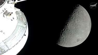 Los astronautas de Artemis II se convierten en los humanos que viajaron más lejos de la Tierra