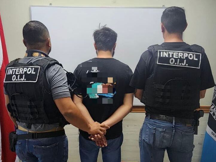 El estadounidense apellidado Hank era requerido por la justicia de su país. Foto OIJ.