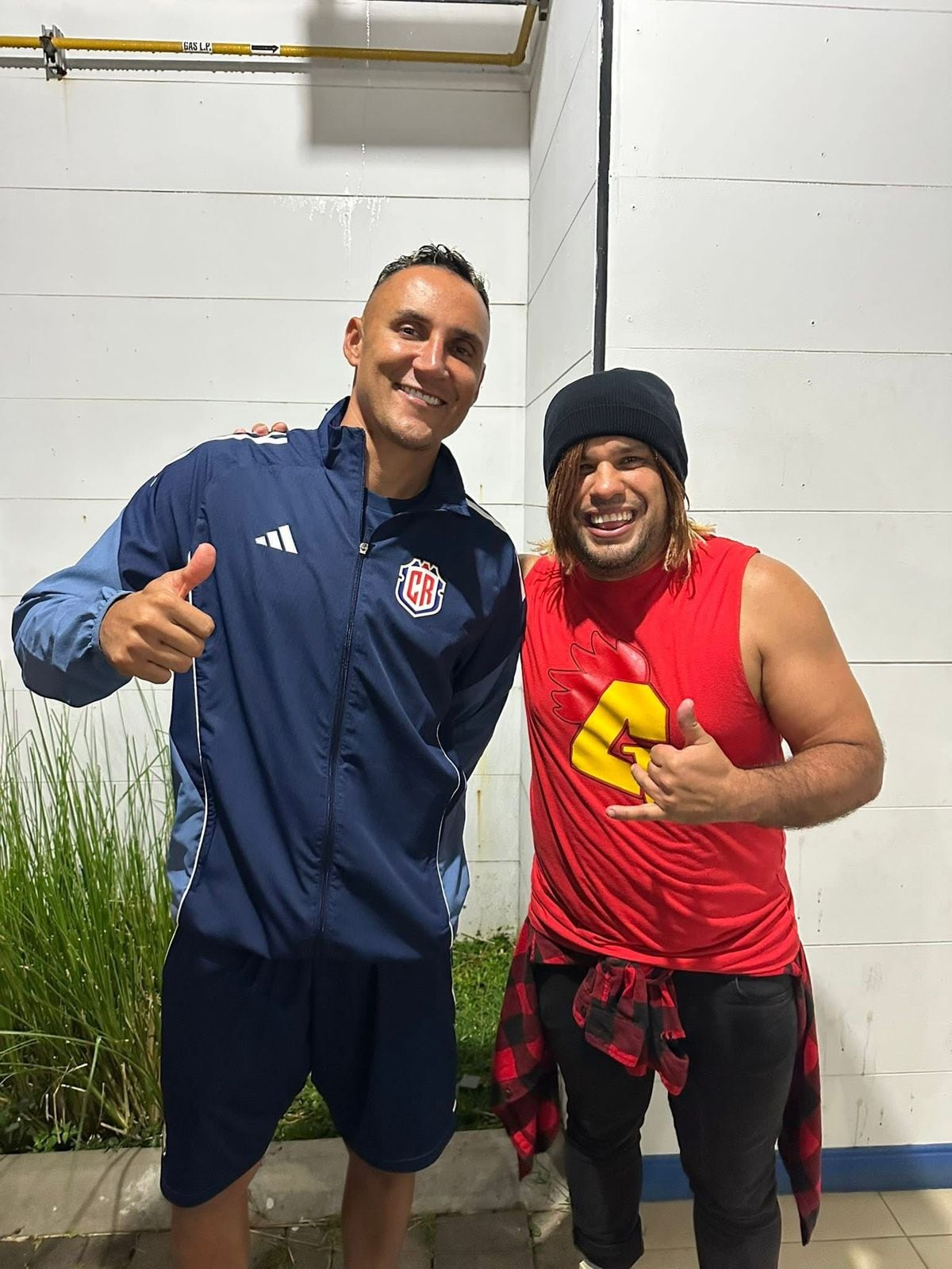 Humoristas de La Base Podcast con los jugadores de la Selección Nacional de Costa Rica previo al partido contra Nicaragua.