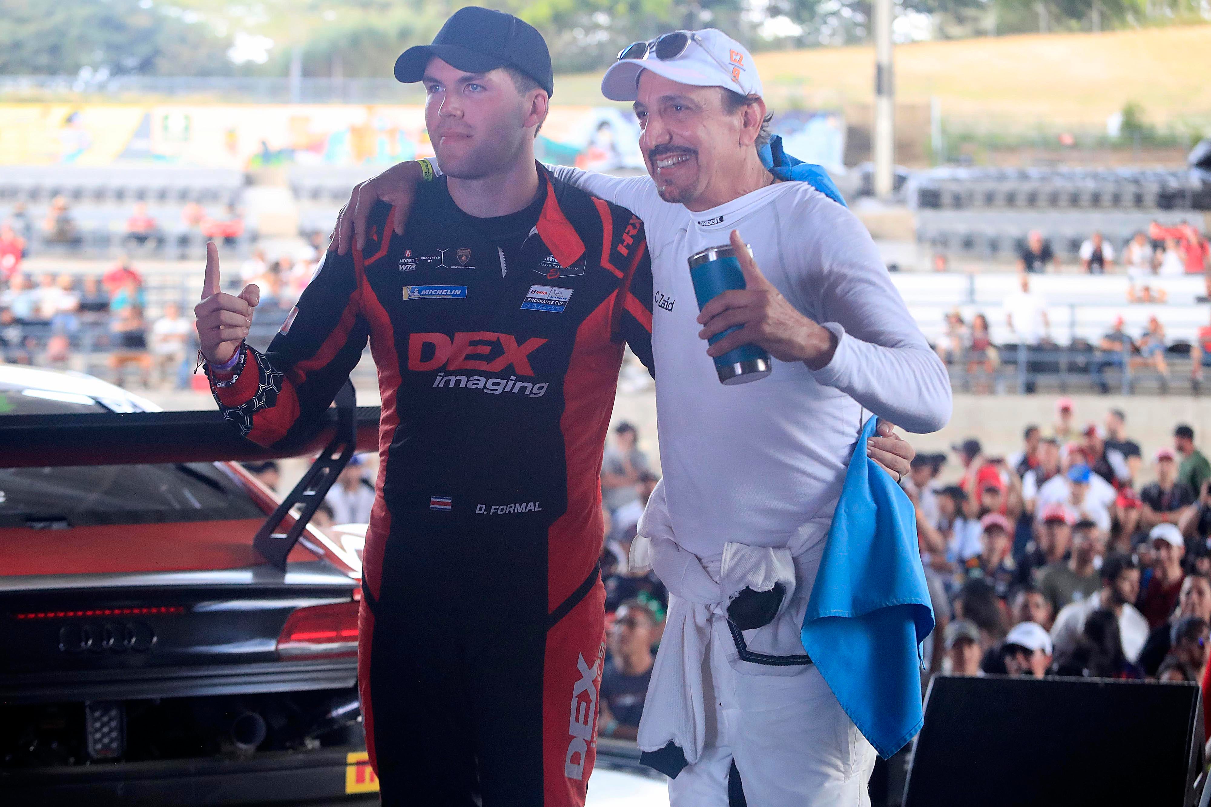 17/12/2023 Parque Viva. Este domingo se realizó la esperada competencia del gran evento automovilístico, las Tres Horas de Costa Rica, en la pista starcars.com.