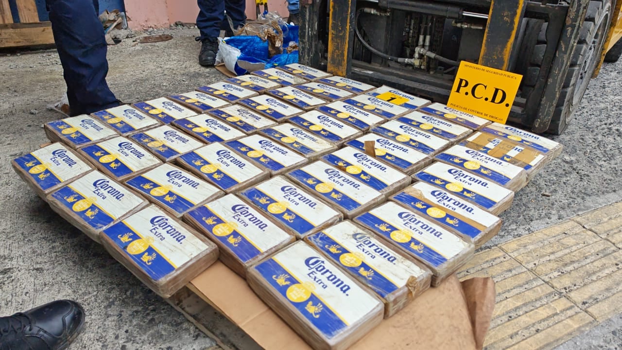 La Policía decomisó 43 paquetes de cocaína en Santo Domingo de Heredia