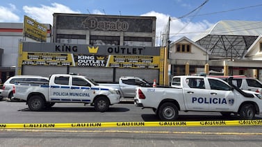 Sospechosos de asesinato cerca de las Ruinas de Cartago huyeron tras robarle el carro a una mujer