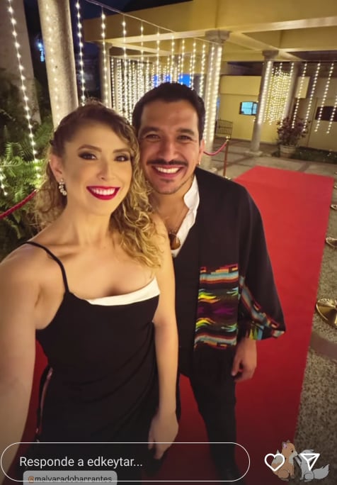 La periodista Melissa Alvarado y el músico Edgar Brenes de Isla Tambor