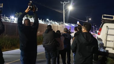 Repretel denuncia que agente del OIJ amenazó a periodista durante cobertura de extradición de Celso Gamboa