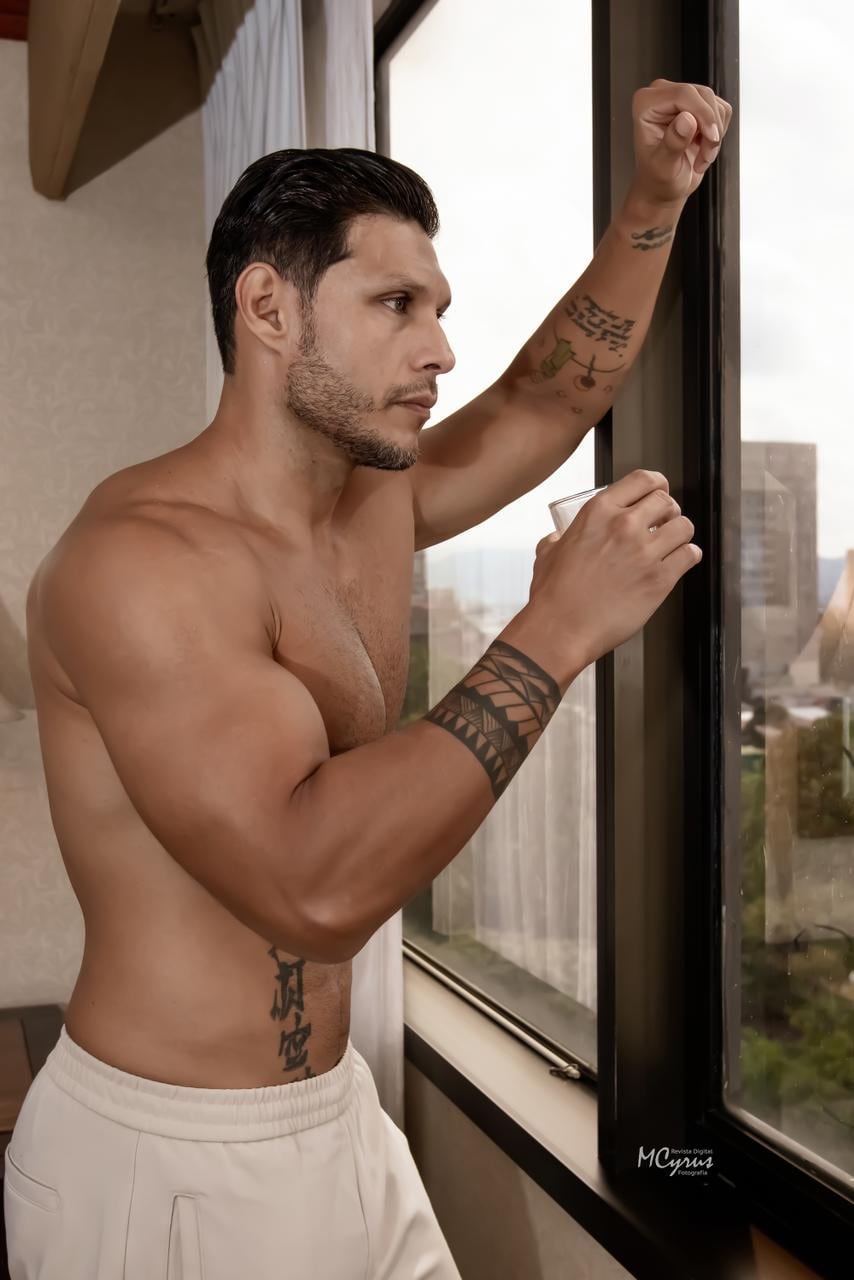 Berny Madrigal, modelo y productor de eventos.
