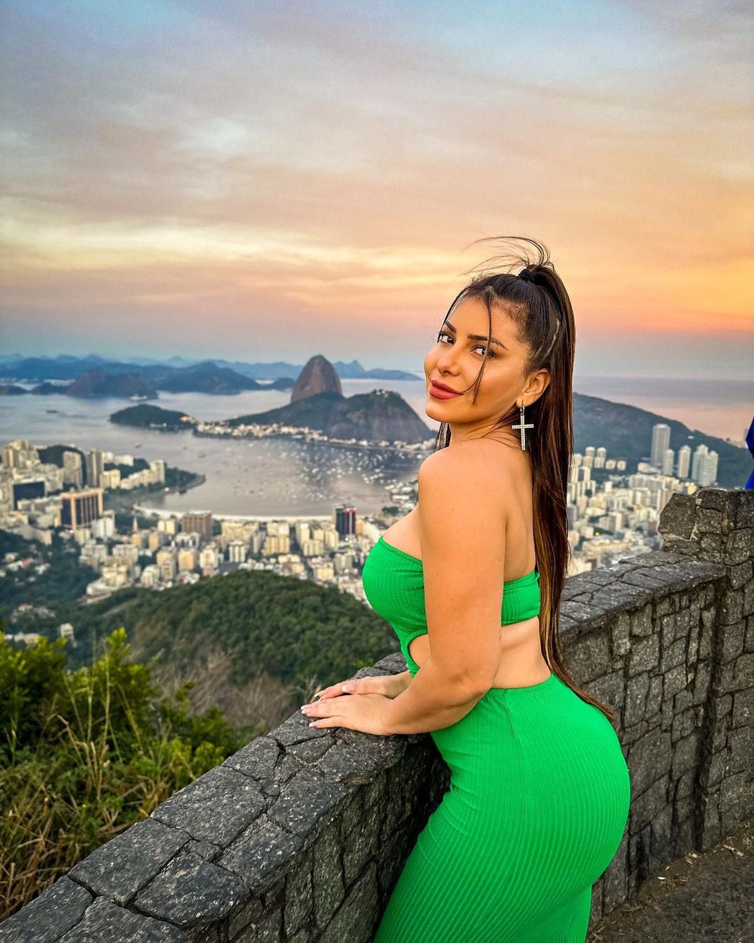 Jacky Segura, La Ponky, modelo y exparticipante de Combate