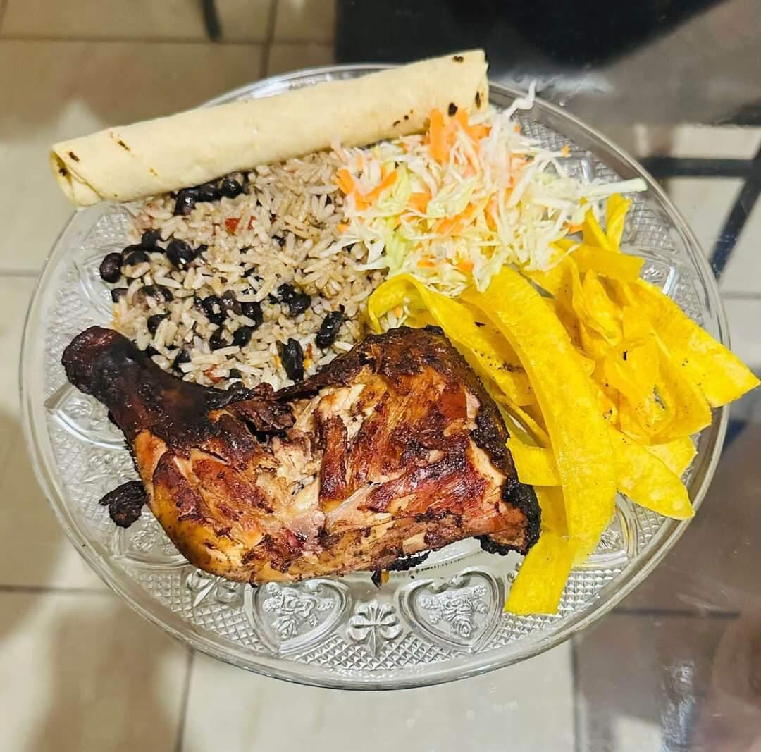 Iveth Gutiérrez es una nicaragüense que ha enfrentado muchos obstáculos pero sigue adelante y luchar por sacar adelante su negocio