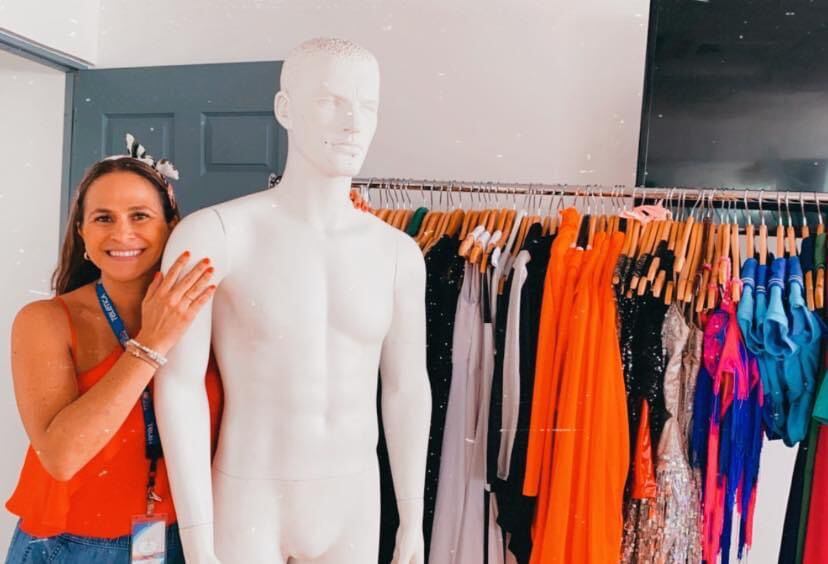 Sandra Carvajal es la vestuarista de canal 7 desde hace 10 años.