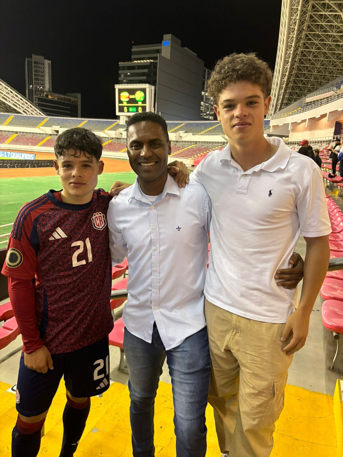 Gabriel Sibaja (izquierda) ha sido muy aconsejado por Anderson Andrade.