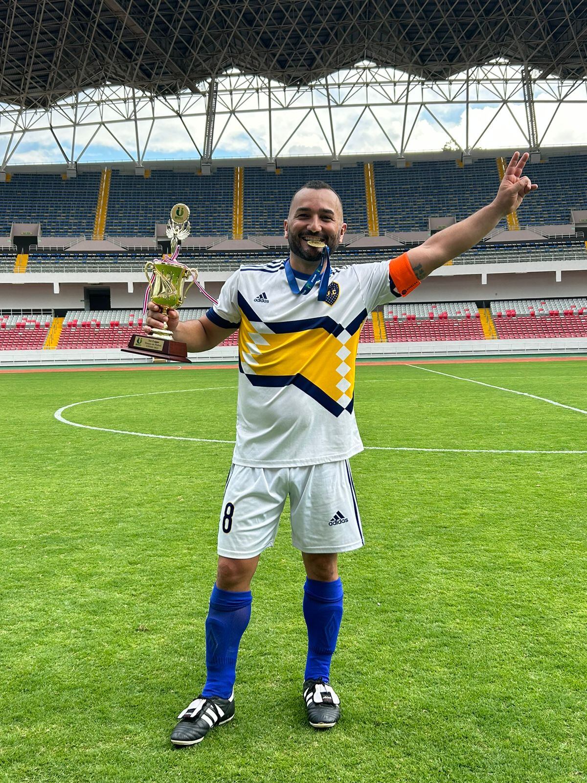 Esteban Vigot Castillo, hombre que murió en accidente acuático en Jacó. Foto Pamela Zúñiga.