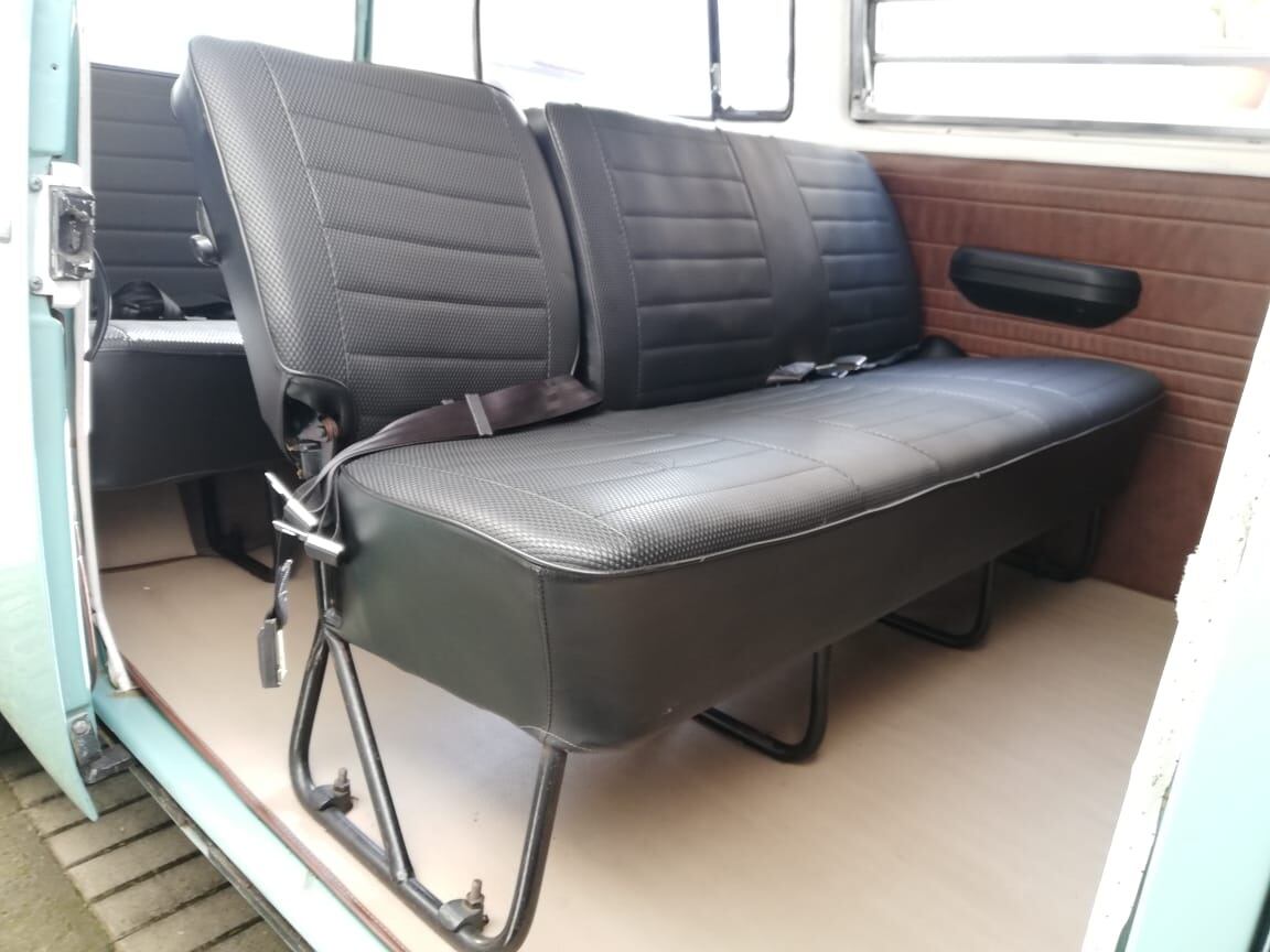 Chuzo de la semana. Kombi 1972. Cortesía.