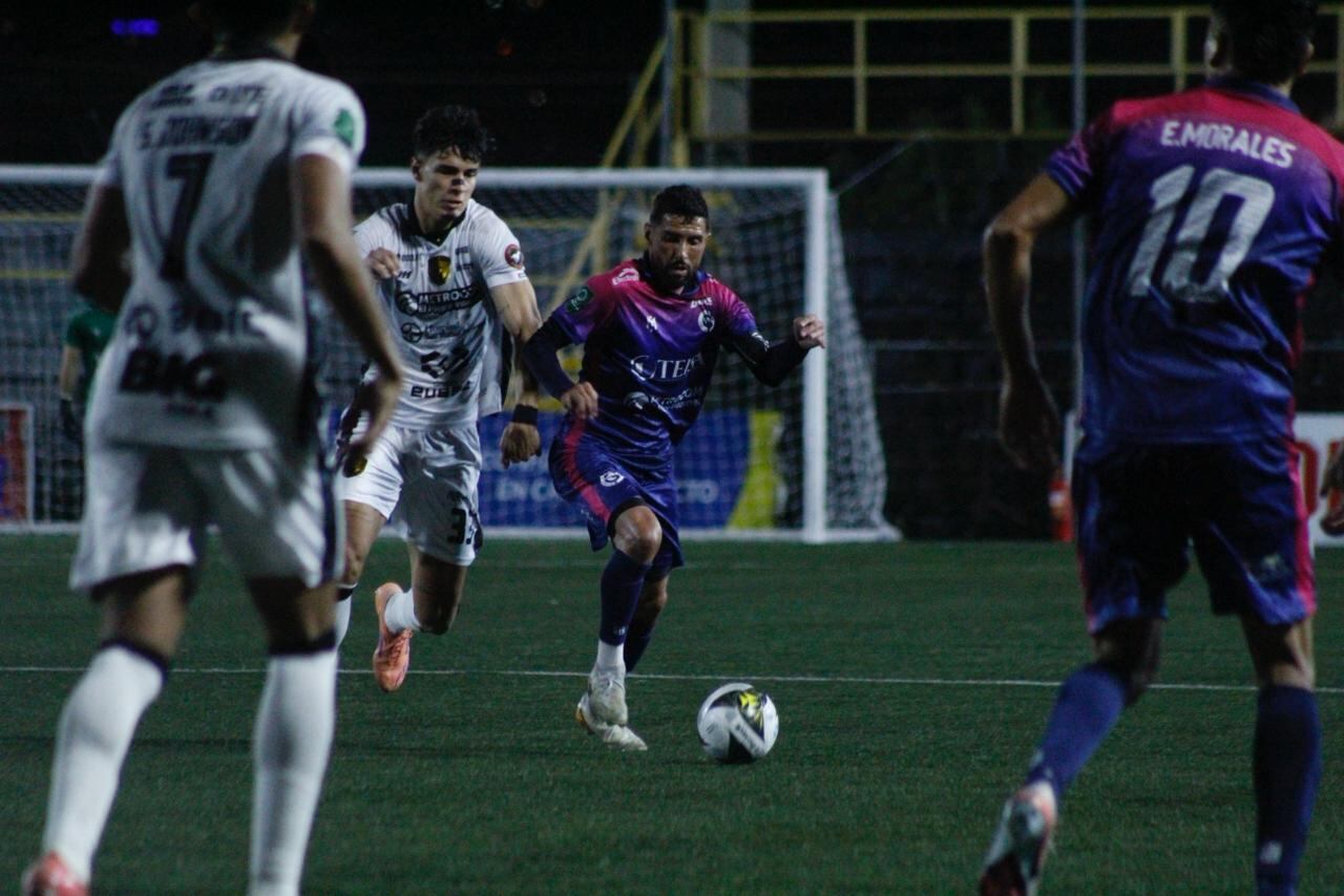 Marvin Angulo ha sido figura en el arranque de Guadalupe FC,