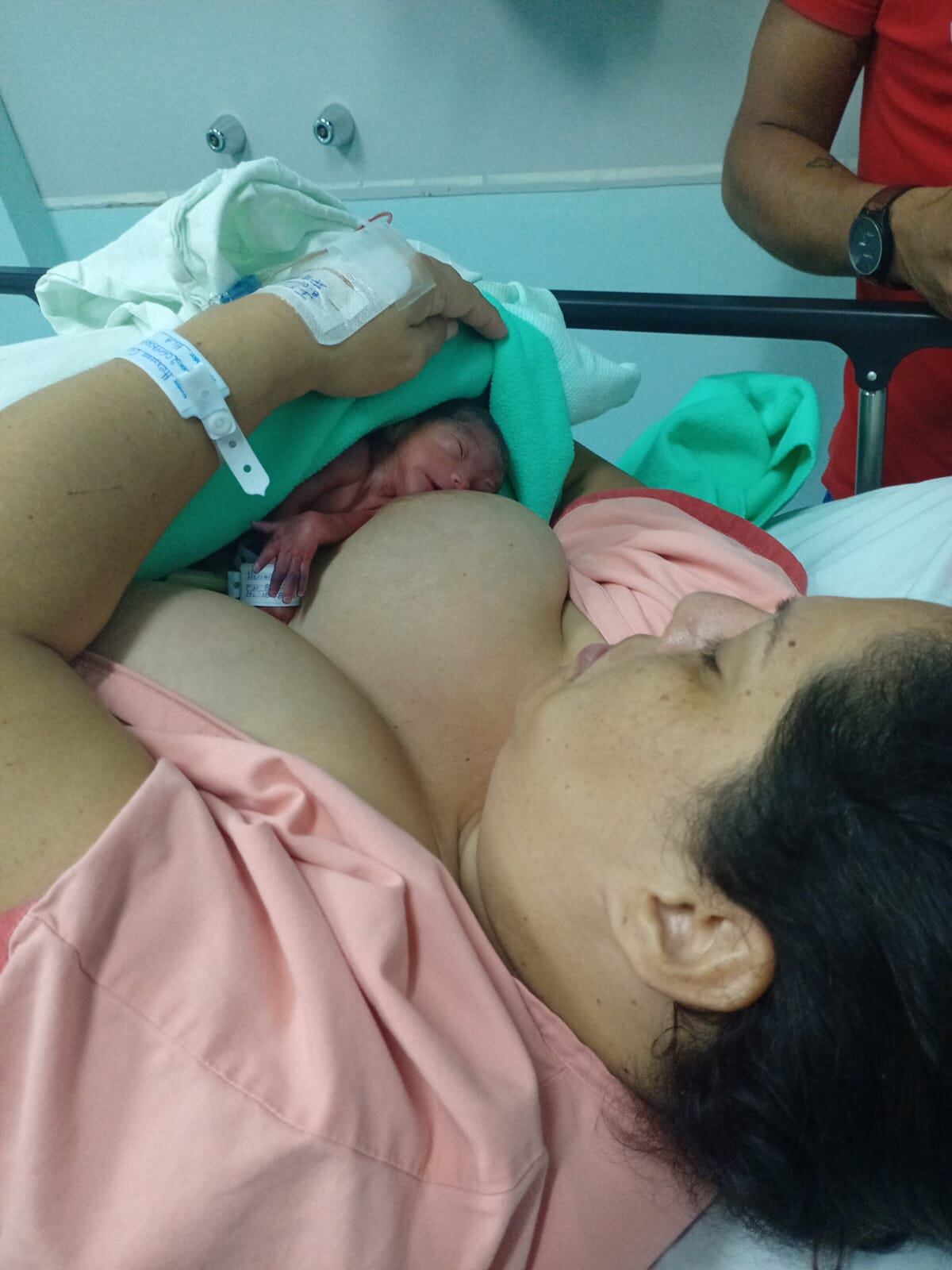 Melanie Herrera contó los horrores que vivió su hermana Angie luego de dar a luz a la pequeña Isabella.