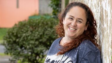 Mujer que vivió 20 años en la calle, comiendo de la basura, recuerda que sí se puede salir del infierno