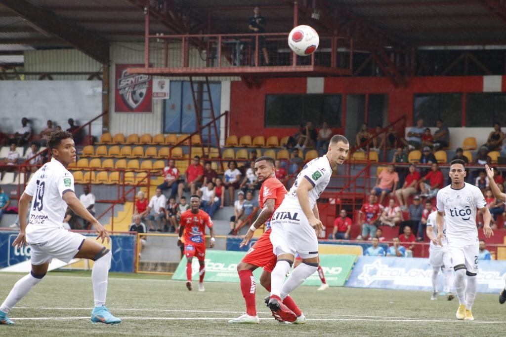 Santos - Guadalupe. Prensa Santos.