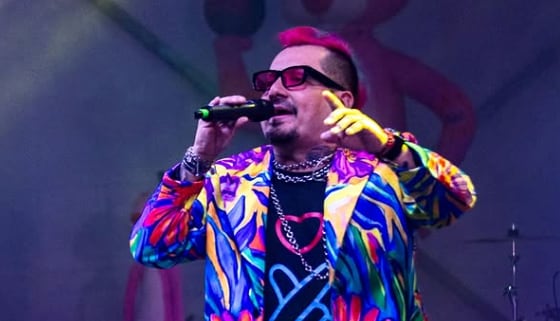 LuisGa Loría, vocalista y líder de Los Ajenos.