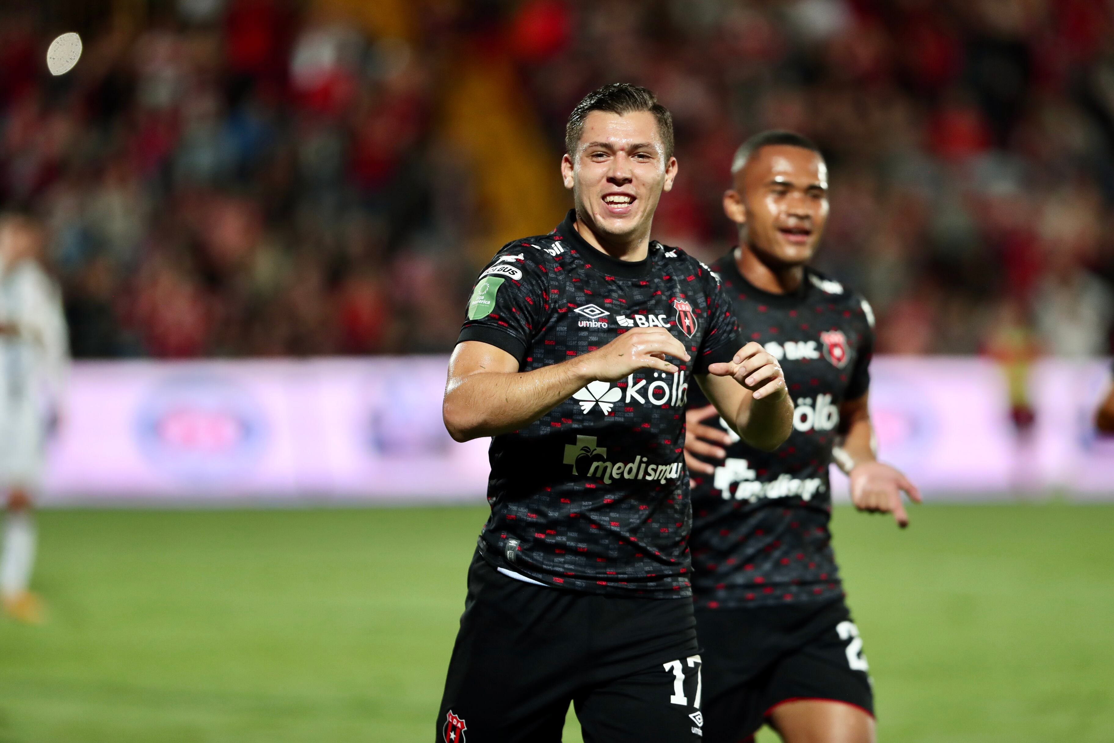 23/09/2023, Alajuela, Estadio Alejandro Morera Soto, partido de la jornada 12 del torneo de clausura 2023 entre Liga Deportiva Alajuelense y el Santos de Guapiles.