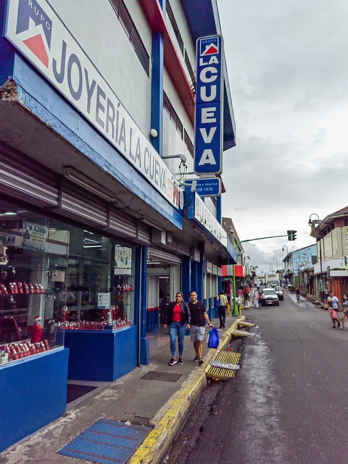 En las compra y venta de San José fue imposible, el 2 de junio del 2022, encontrar una máquina de escribir