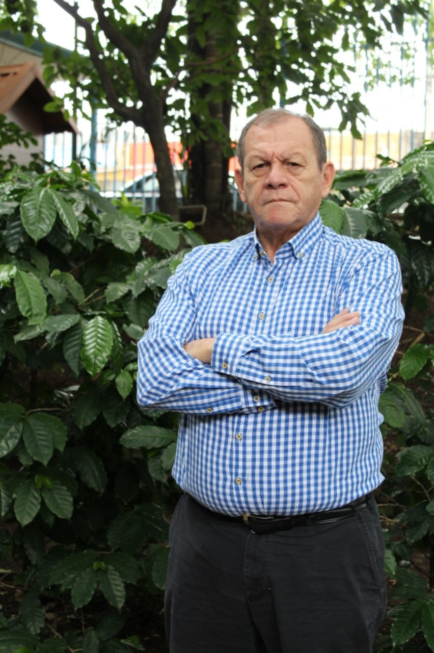 𝐄𝐝𝐠𝐚𝐫 𝐀𝐥𝐥𝐚𝐧 𝐁𝐞𝐧𝐚𝐯𝐢𝐝𝐞𝐳 Ví𝐥𝐜𝐡𝐞𝐳.