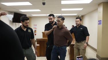 La fría reacción del hombre que mató a Carolina Mora: esto fue lo que compró como si nada pasara